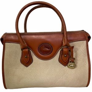Dooney & Bourke Purse